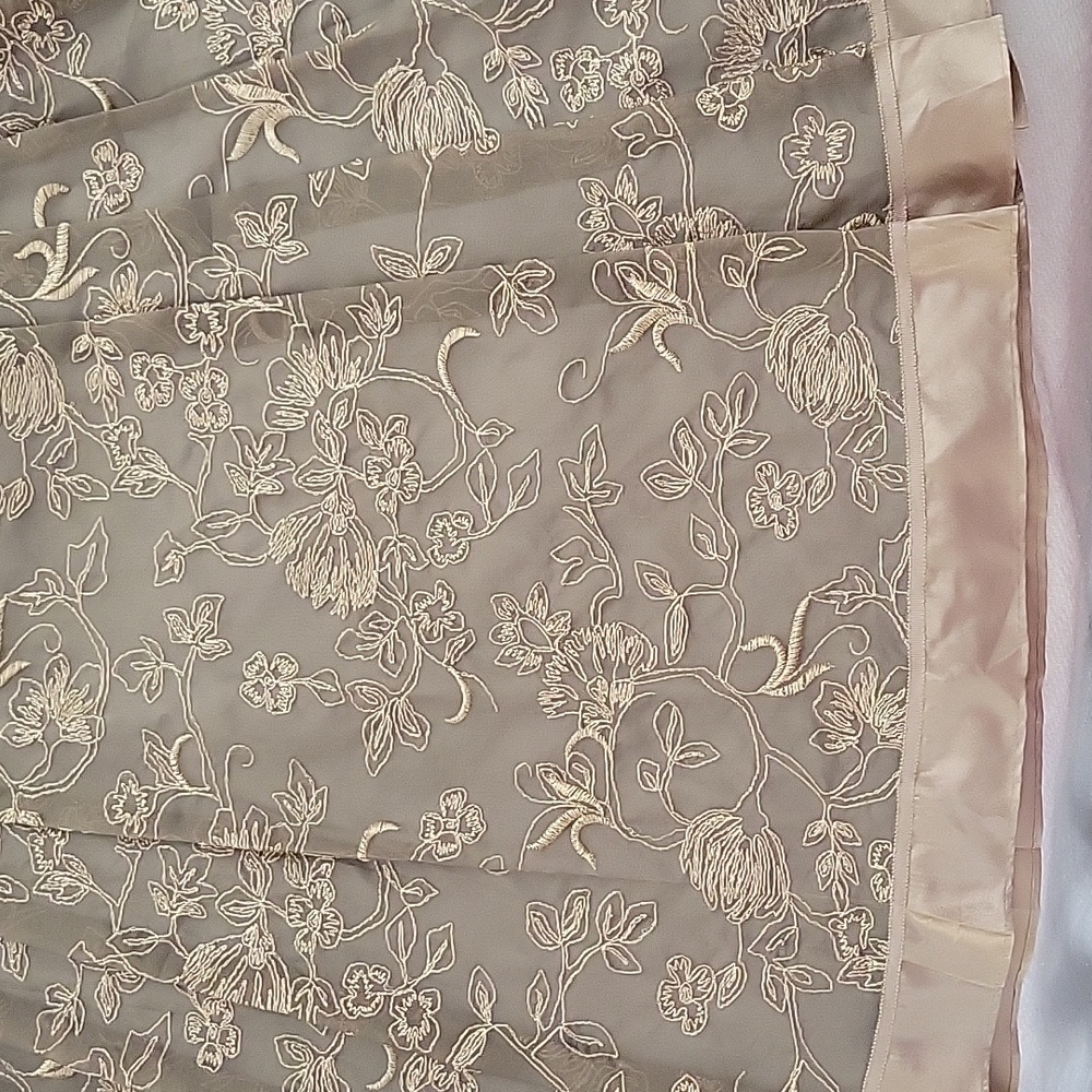 Vintage Coldwater Creek embroidered skirt. NWT.  XL